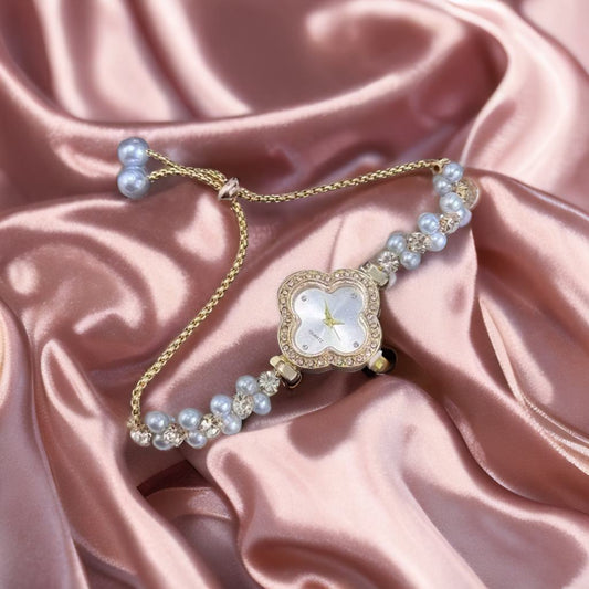 The sky Pearl Quartz watch